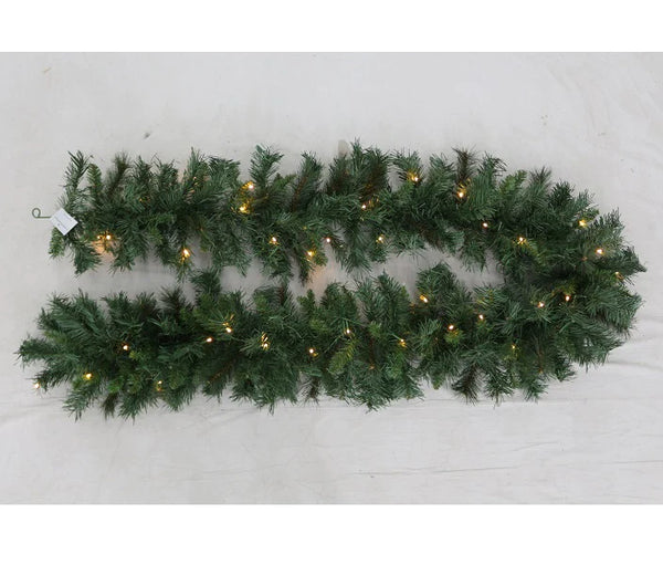 Garland  9ft Pre Lit Majestic Pine Garland (2.74m)