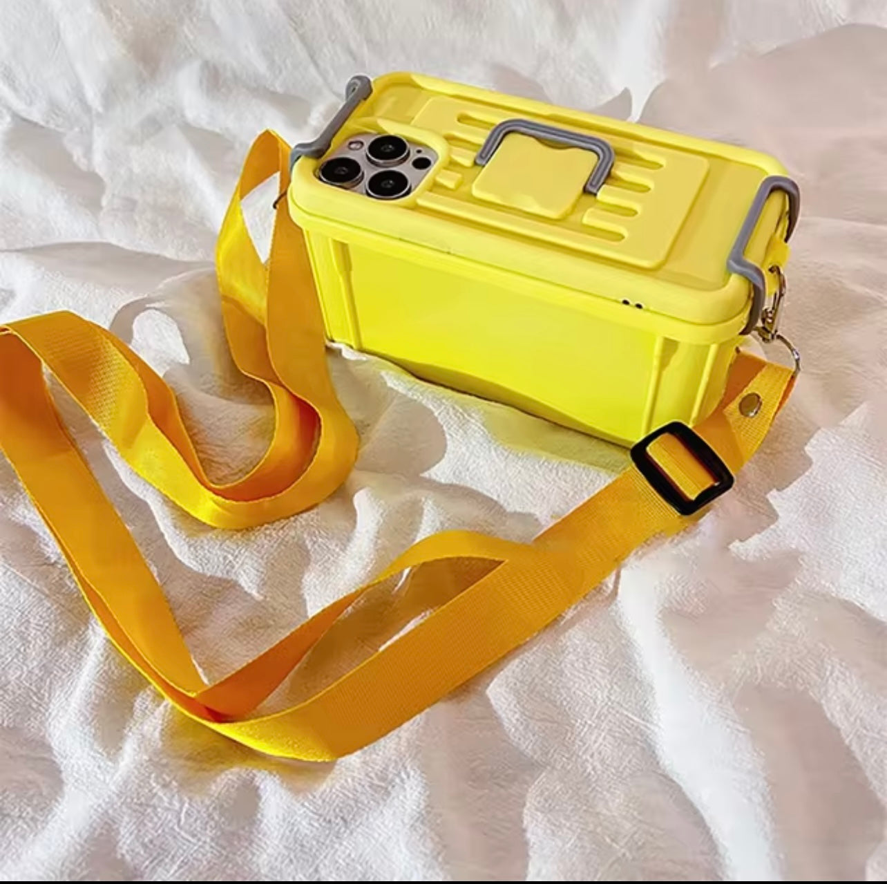 Renolve phone case